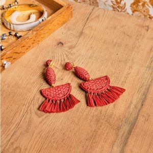 *NWT* Sezane Raffia Earrings in Tomette (boucles d'oreilles vanille)